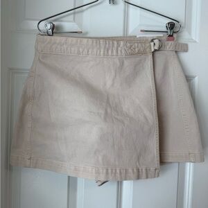 American Eagle Mini‎ Skirt Super Hi Rise Super Stretch Beige Buckle Sz 10 NWT